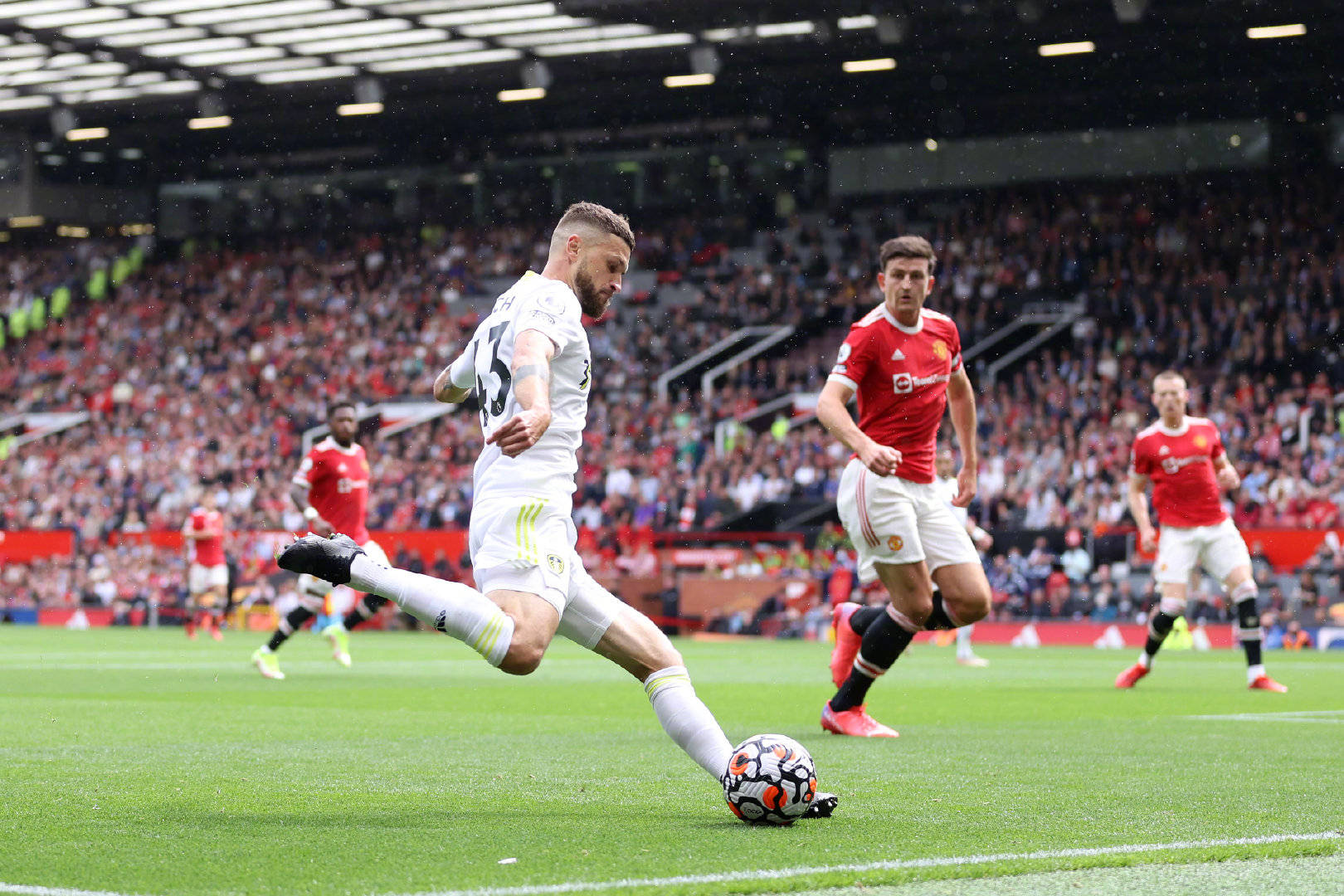 若塔在场上 若塔在场上